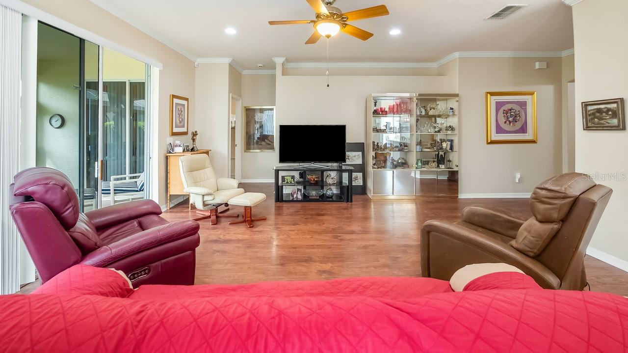 CAMBRIDGE AT KINGS RIDGE - Residential