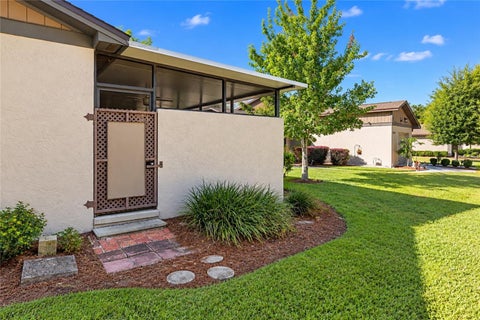 Tiny photo for 3863 NE 17th Street Circle, Ocala, FL 34470 (MLS # OM733525)