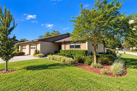 Tiny photo for 3863 NE 17th Street Circle, Ocala, FL 34470 (MLS # OM733525)