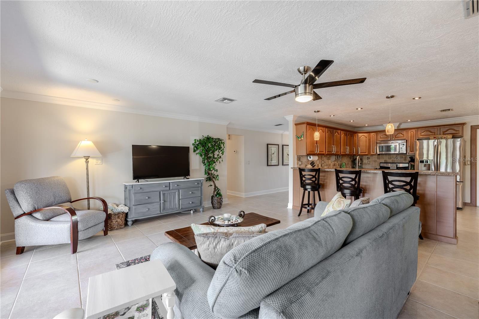 LAKE SHORE ESTATES 3RD ADD - Residential