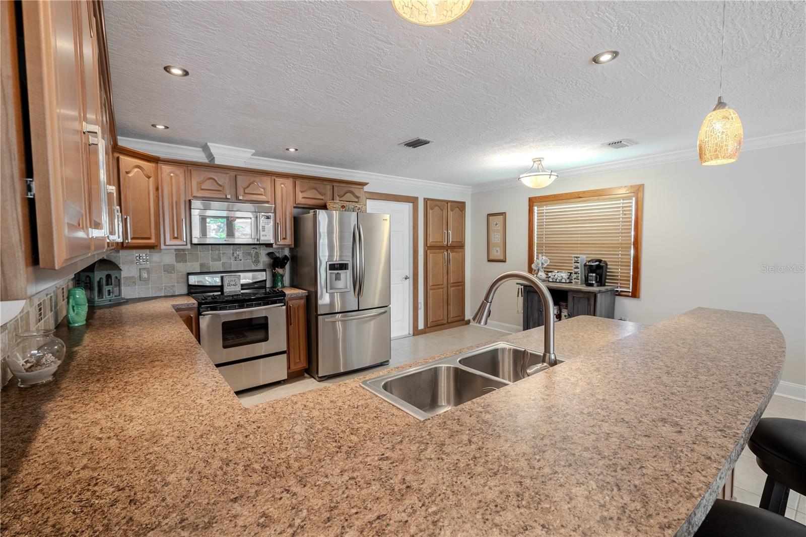 LAKE SHORE ESTATES 3RD ADD - Residential