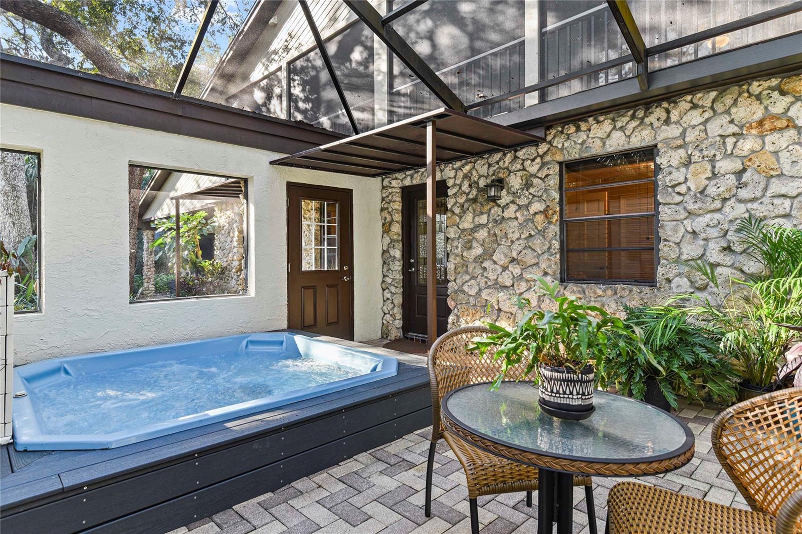 4390 SAXON DRIVE