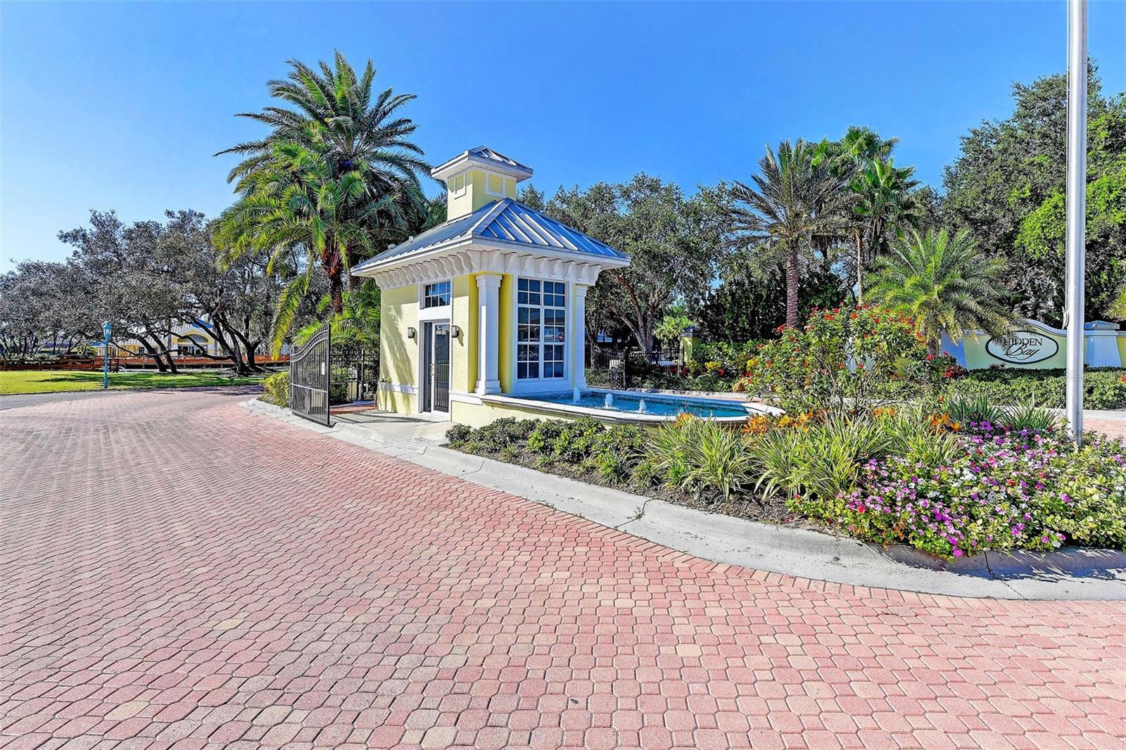 BAYPOINTE VISTA 2 - Residential Lease