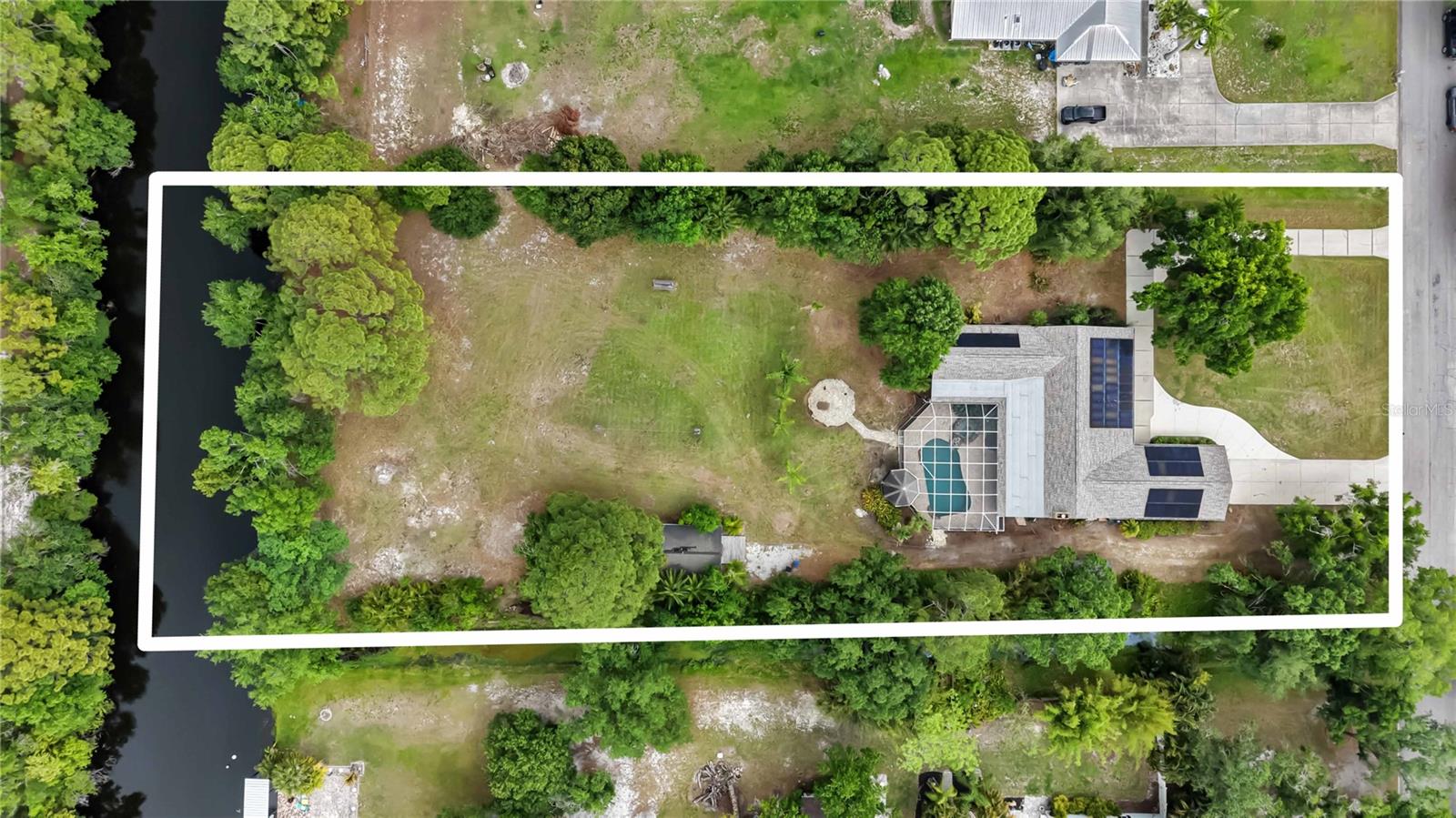 RACIMO RANCHES - Residential