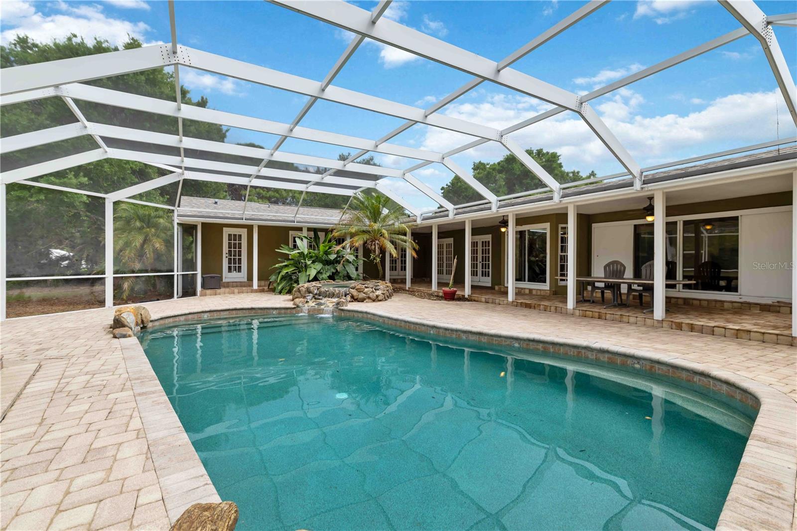 RACIMO RANCHES - Residential