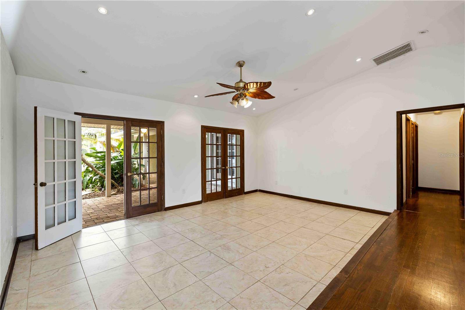 RACIMO RANCHES - Residential