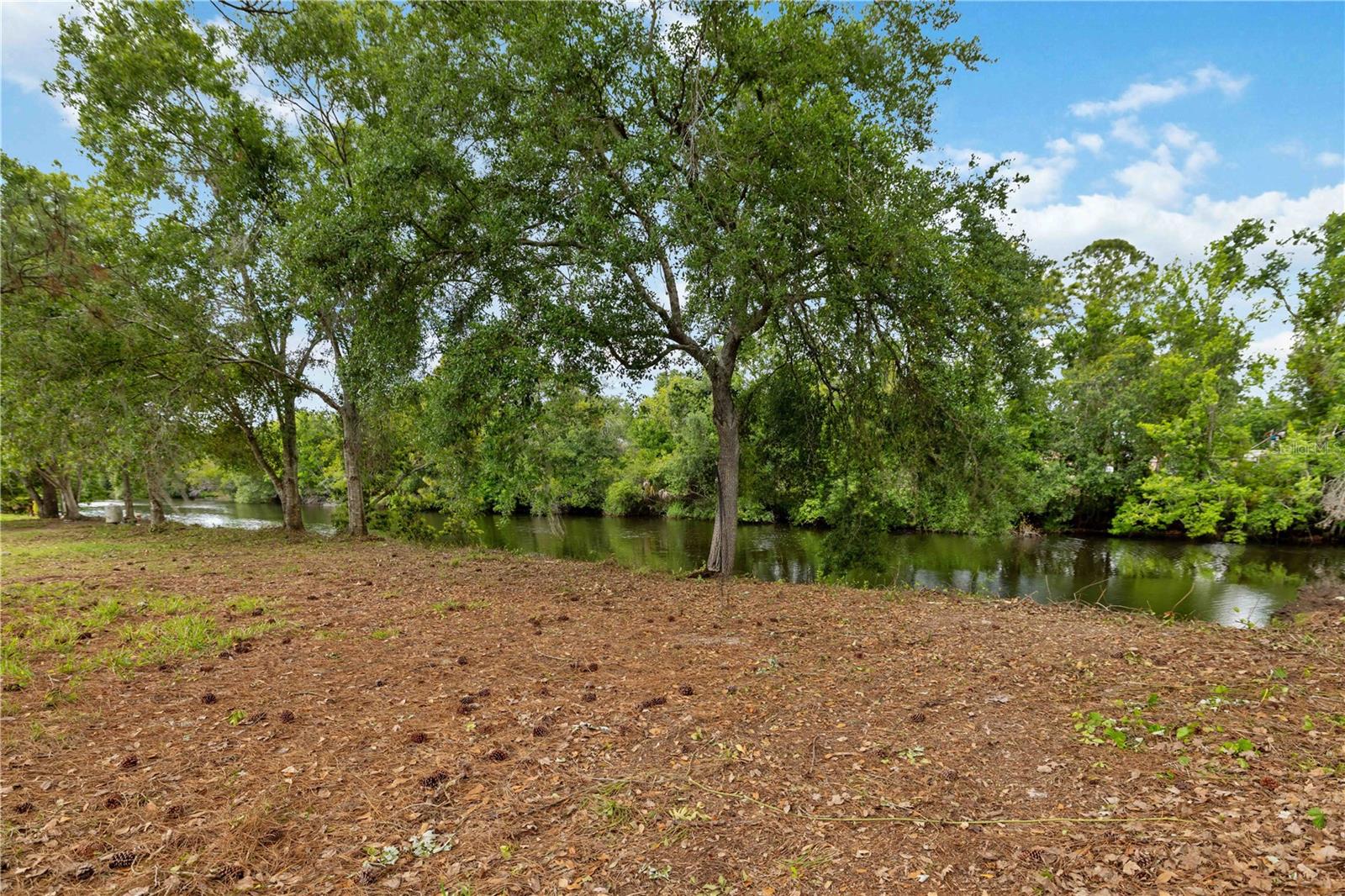 RACIMO RANCHES - Residential