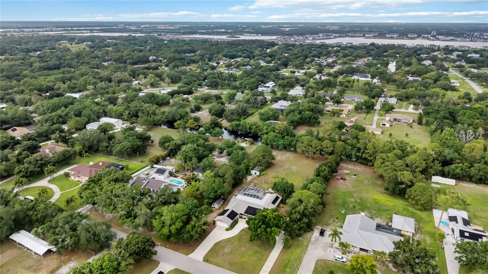 RACIMO RANCHES - Residential