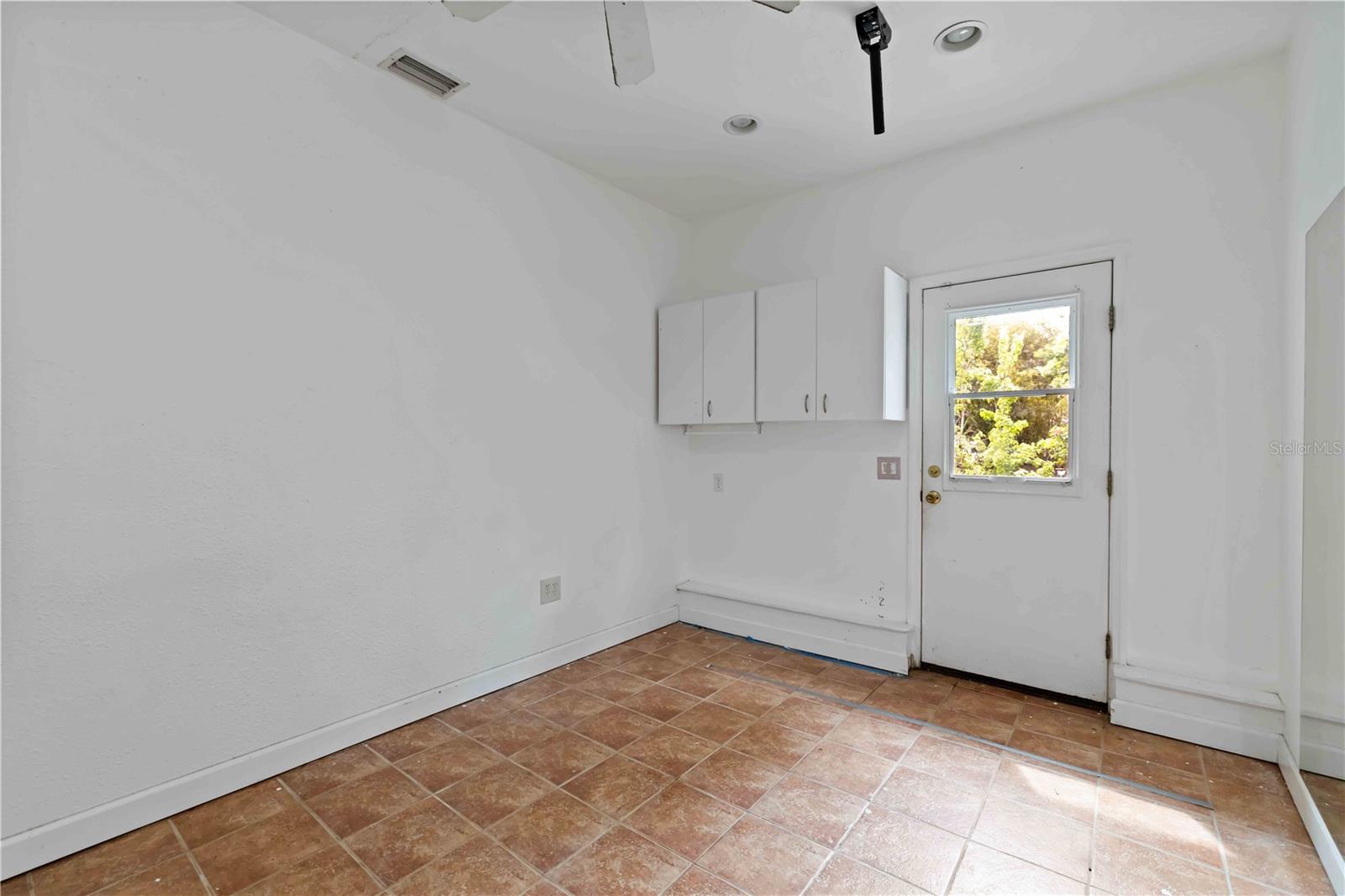 RACIMO RANCHES - Residential