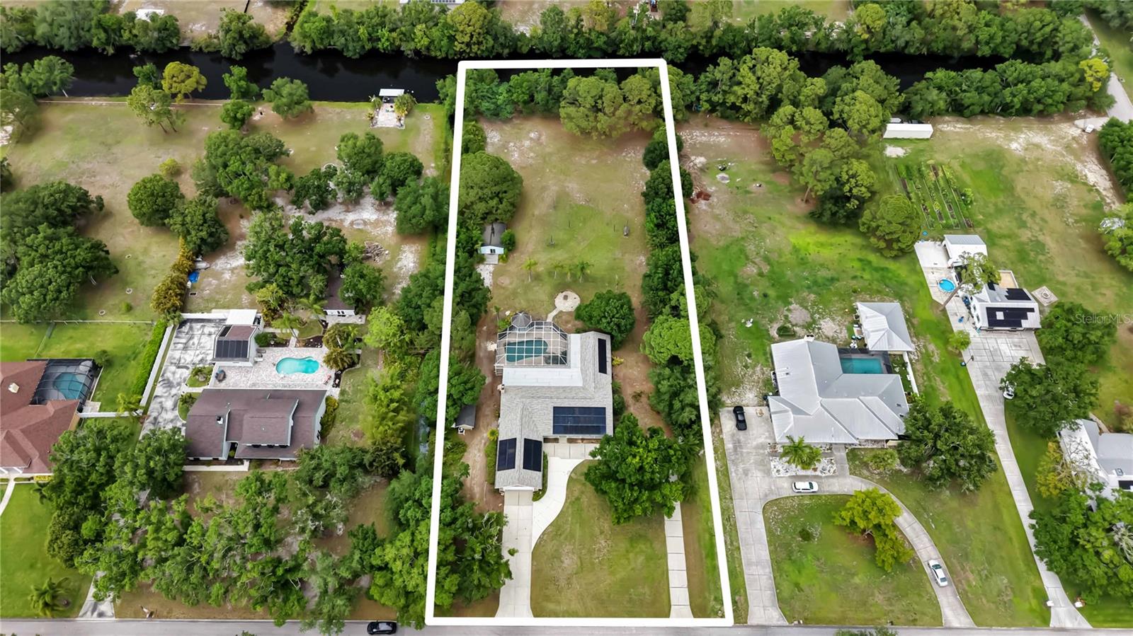 RACIMO RANCHES - Residential