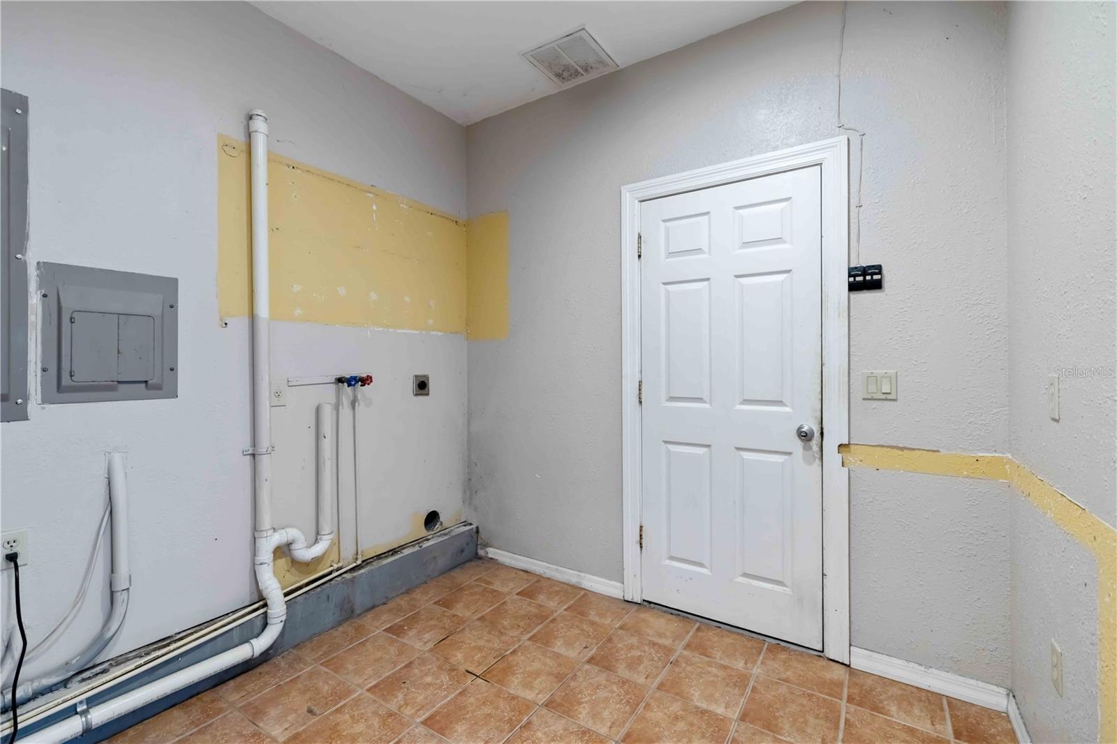 RACIMO RANCHES - Residential