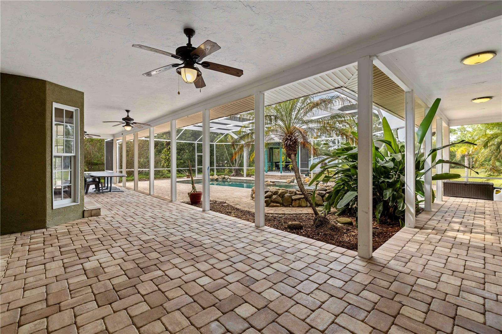 RACIMO RANCHES - Residential