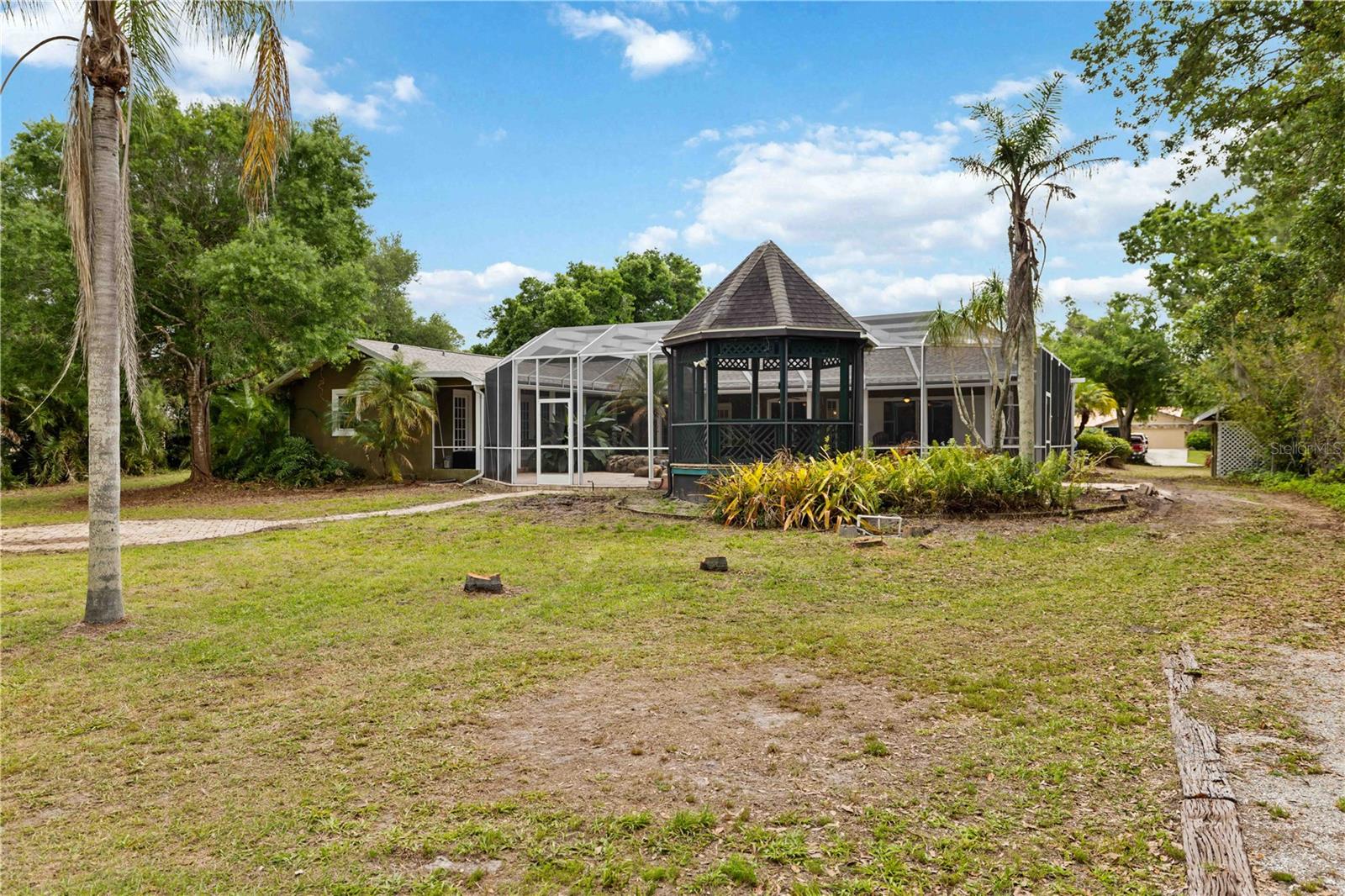 RACIMO RANCHES - Residential