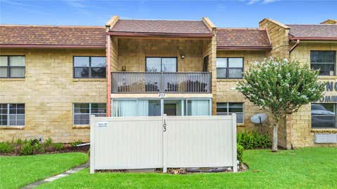 Tiny photo for 2837 NE 3rd Street #103, Ocala, FL 34470 (MLS # OM730044)