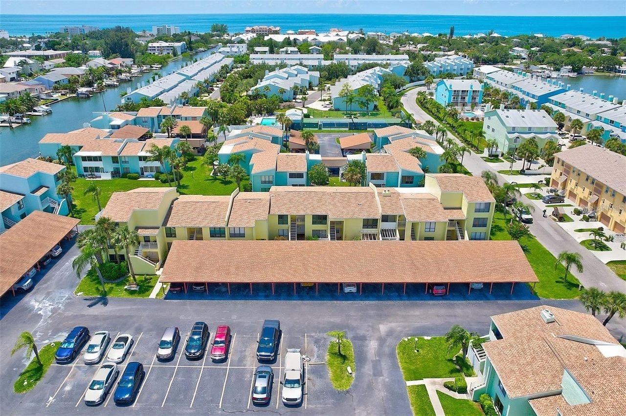 WINDRUSH COVE PH 1 CONDO - Residential