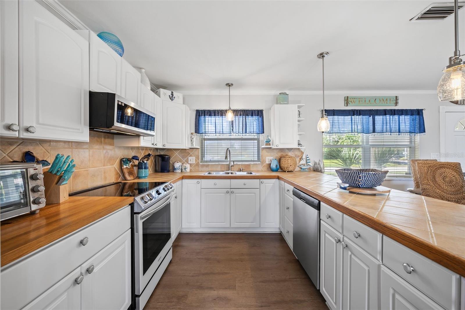 COQUINA KEY SEC 1 - Residential Lease
