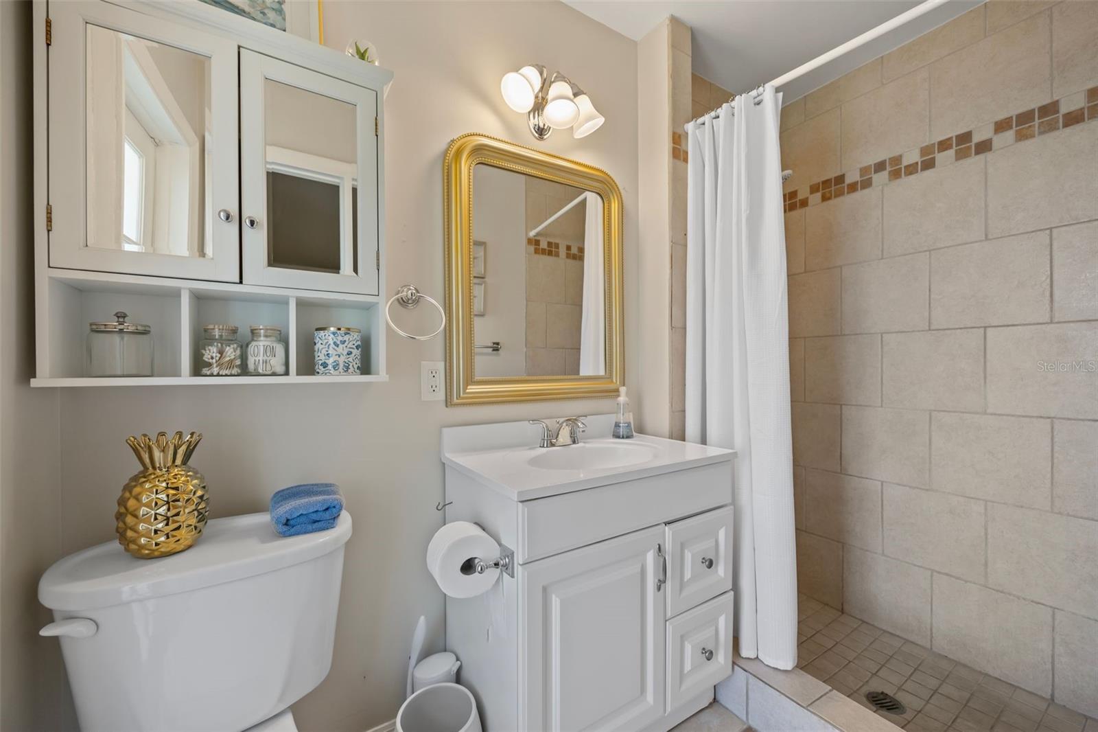 COQUINA KEY SEC 1 - Residential Lease