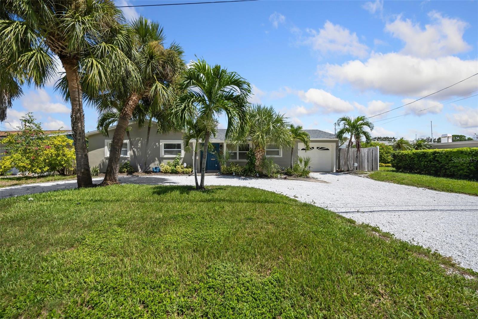 COQUINA KEY SEC 1 - Residential Lease