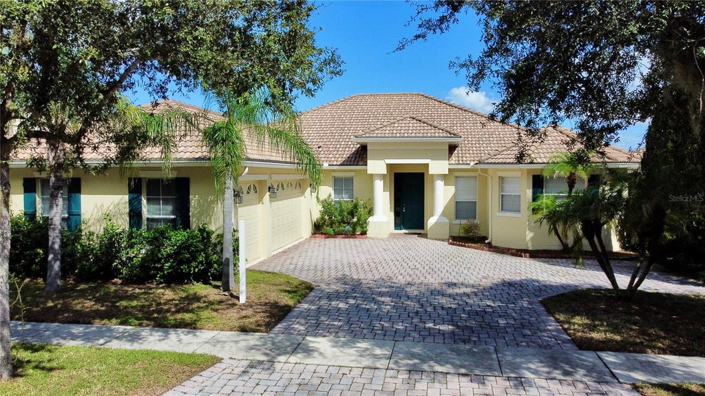Photo of 3817 Golden Feather Way, Kissimmee, FL 34746 (MLS # S5160222)