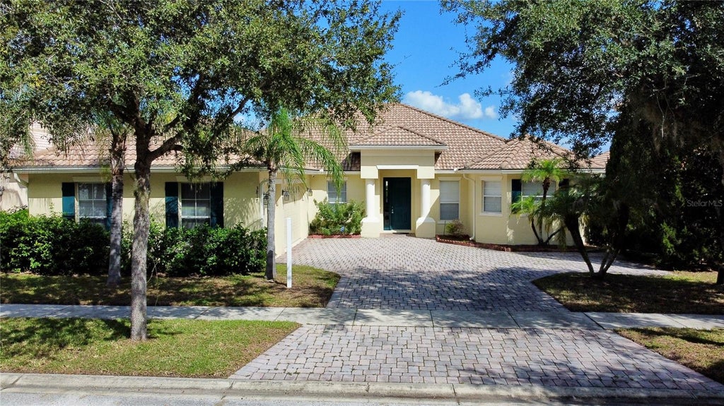 Photo of 3817 Golden Feather Way, Kissimmee, FL 34746 (MLS # S5160222)