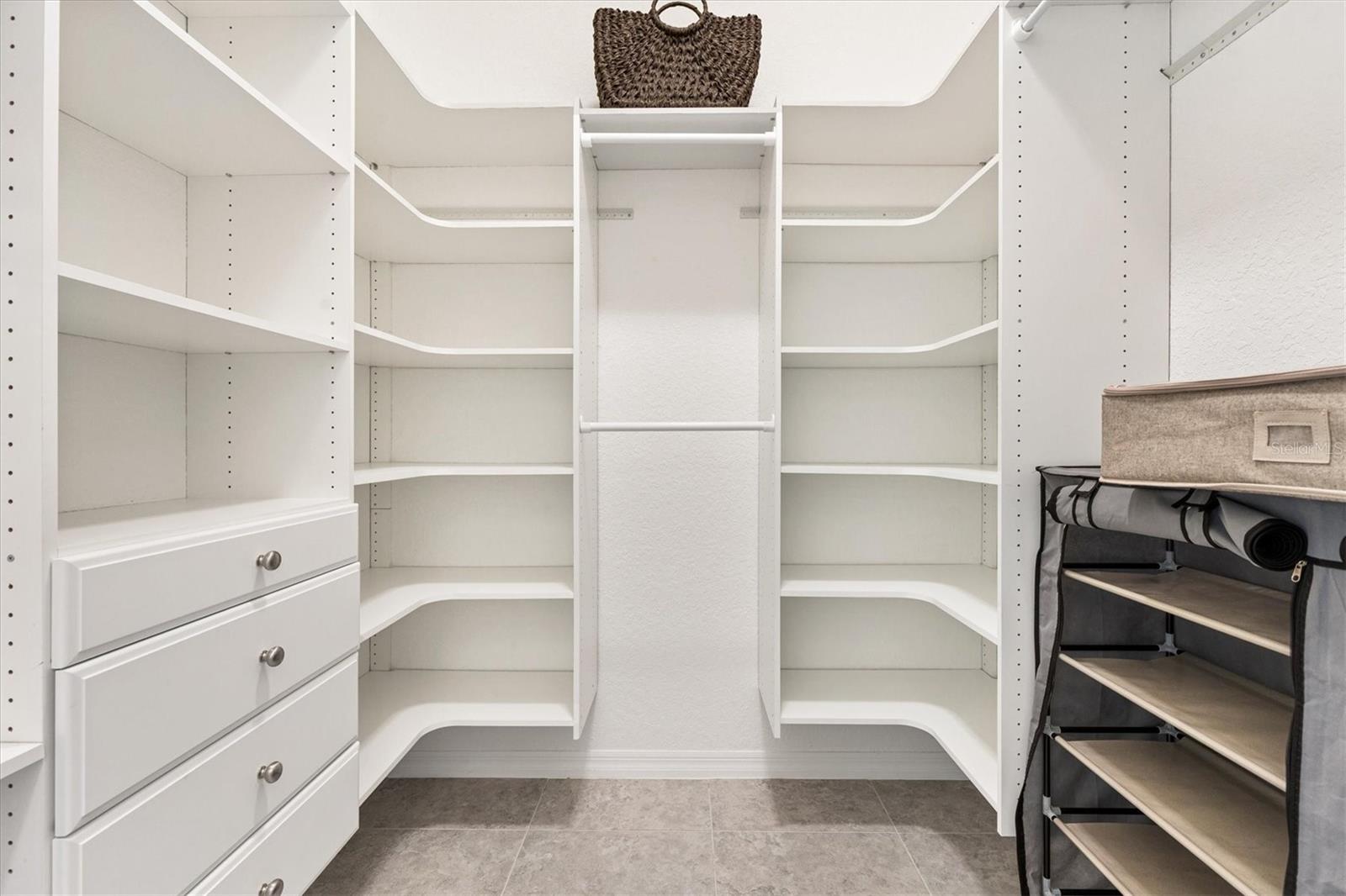 STONECREST - Residential