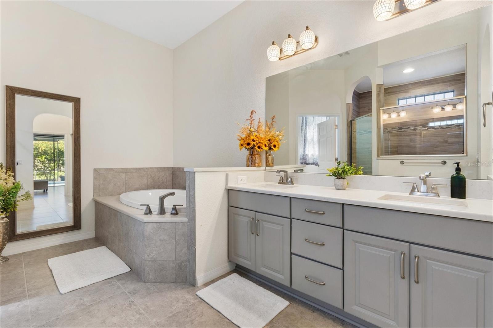 STONECREST - Residential