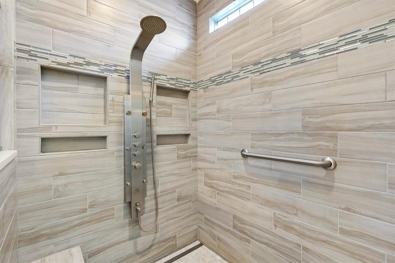 STONECREST - Residential