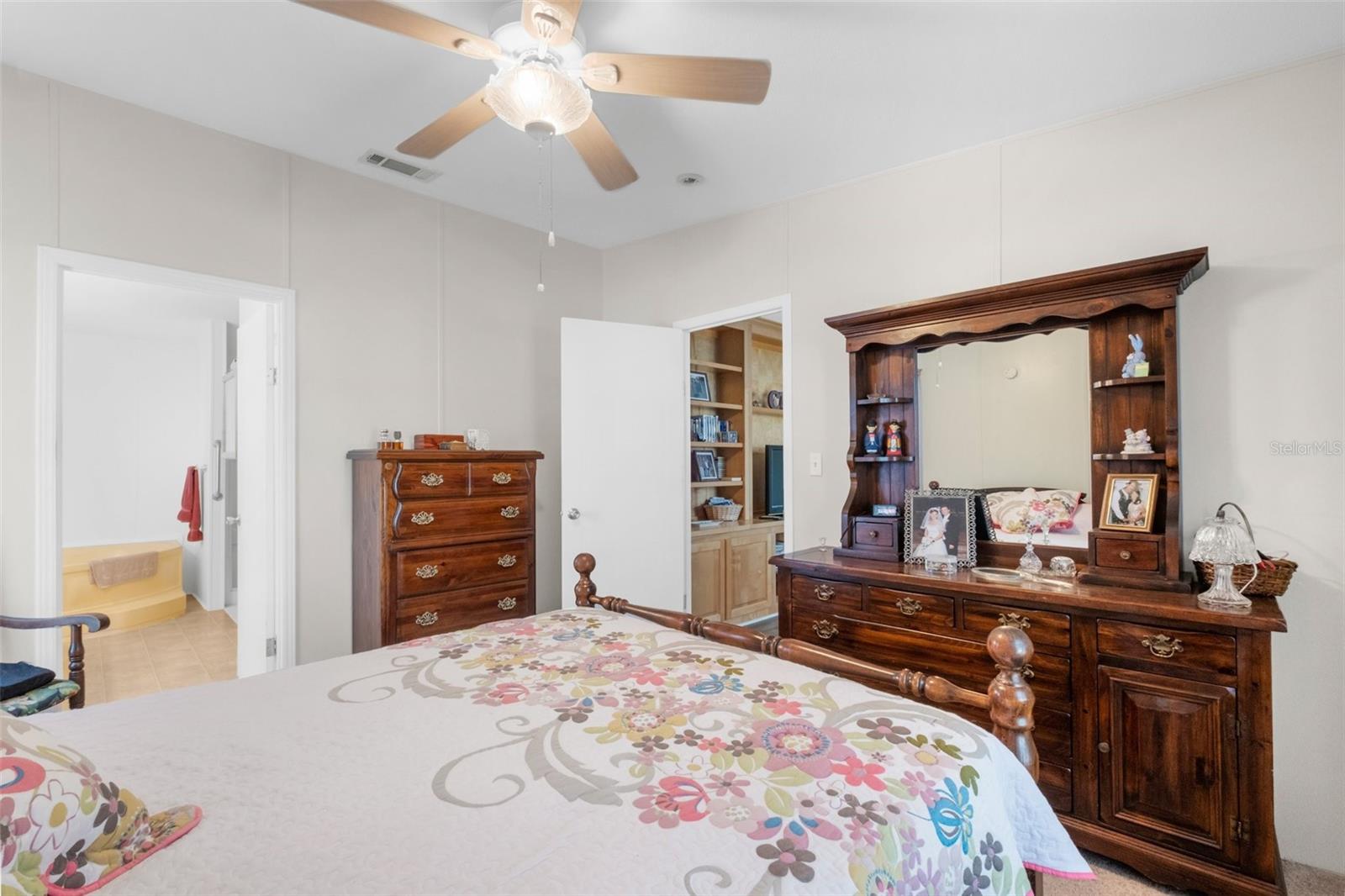 TANGERINE ESTATES - Residential