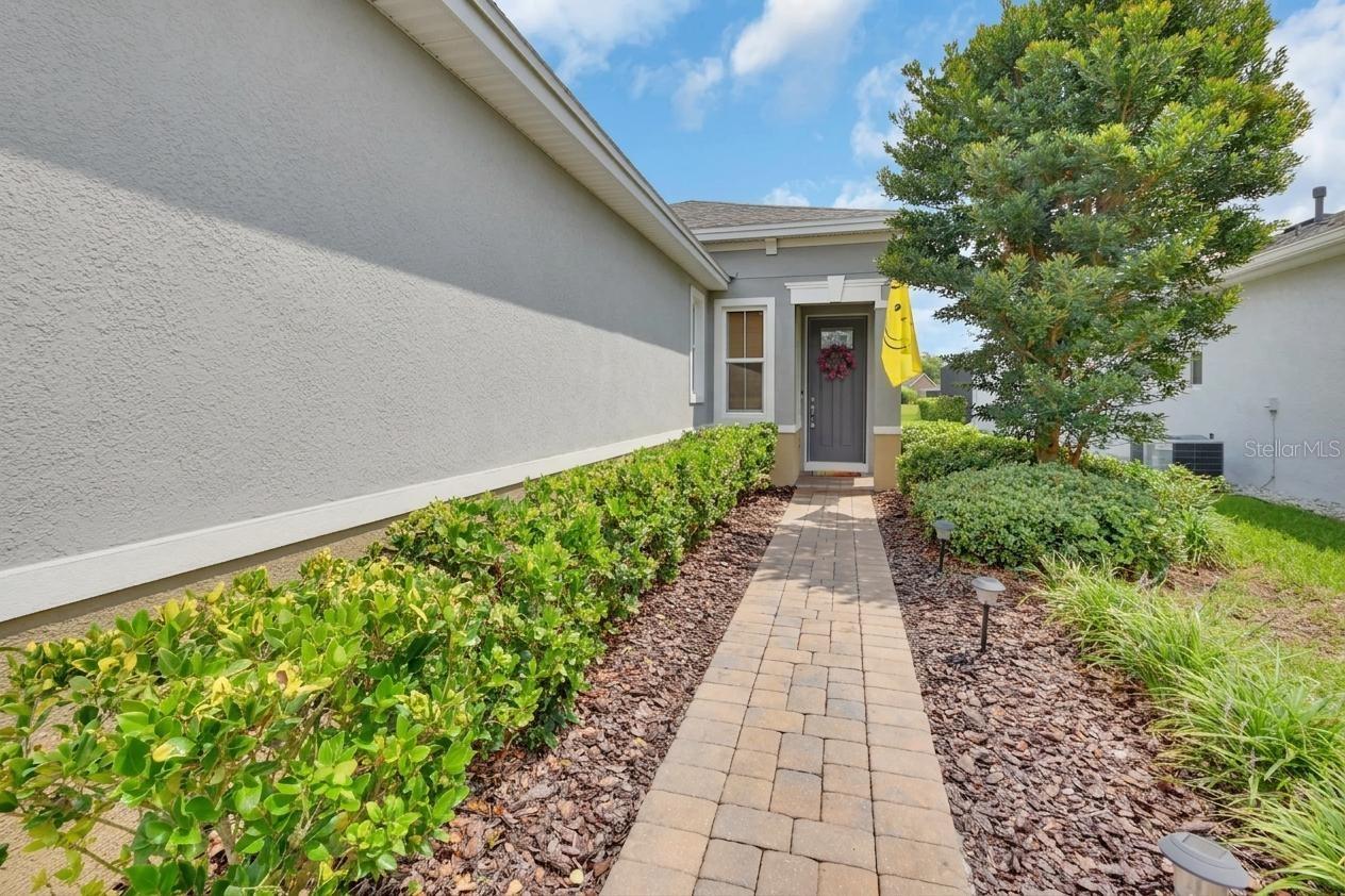 255 NORTHCOTE COURT