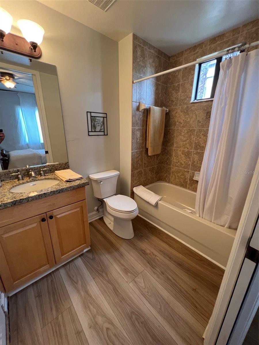 BELLA LAGO/VIVANTE XX - Residential Lease