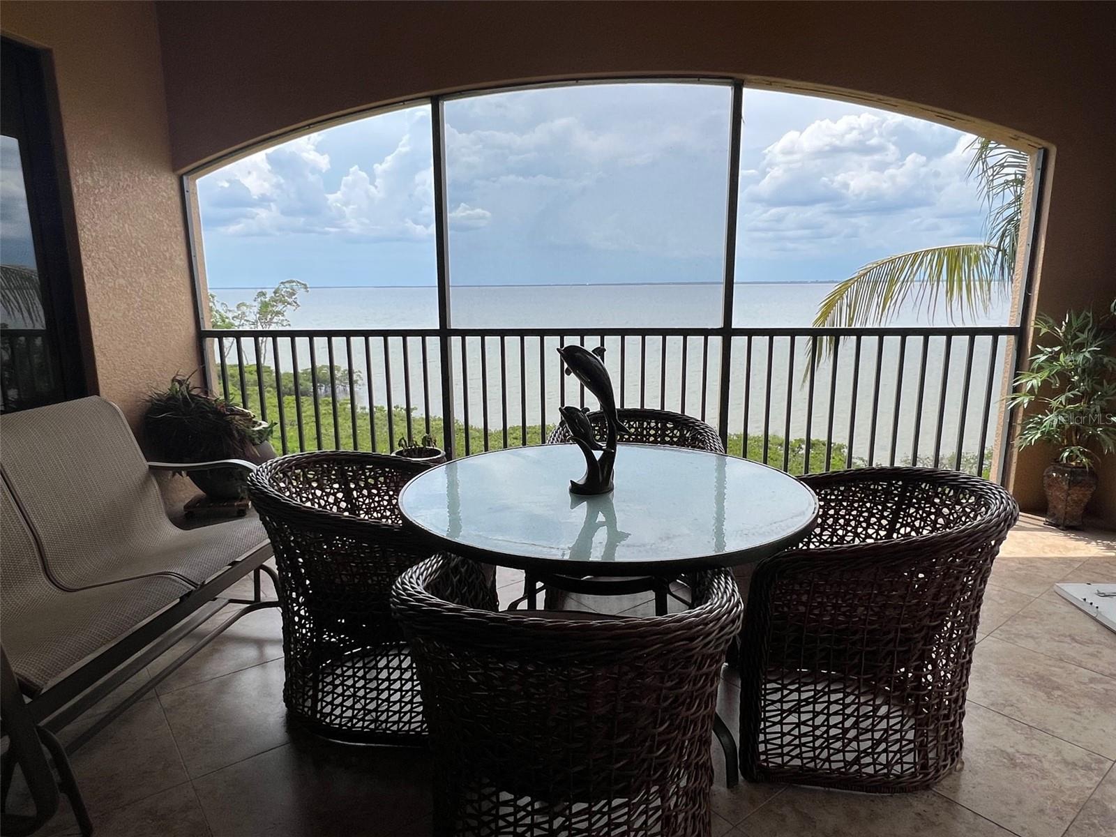 BELLA LAGO/VIVANTE XX - Residential Lease
