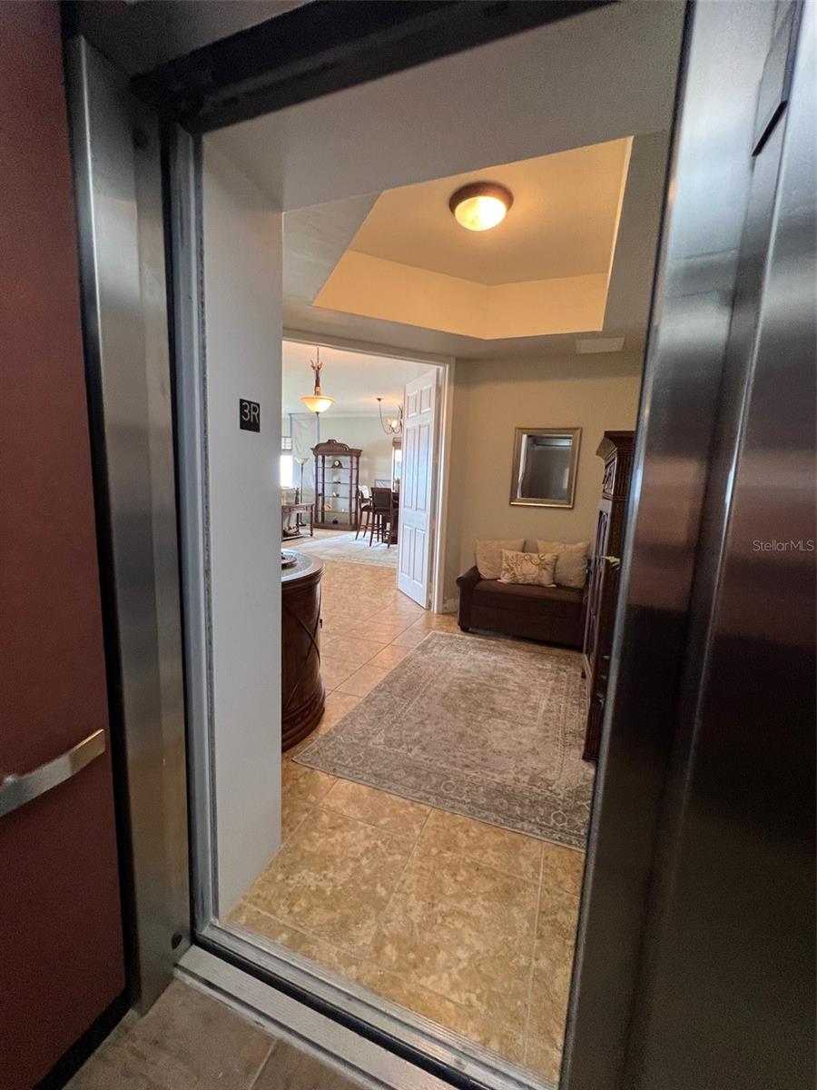 BELLA LAGO/VIVANTE XX - Residential Lease