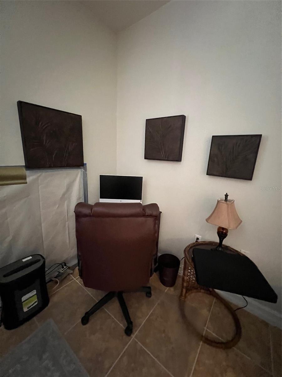 BELLA LAGO/VIVANTE XX - Residential Lease