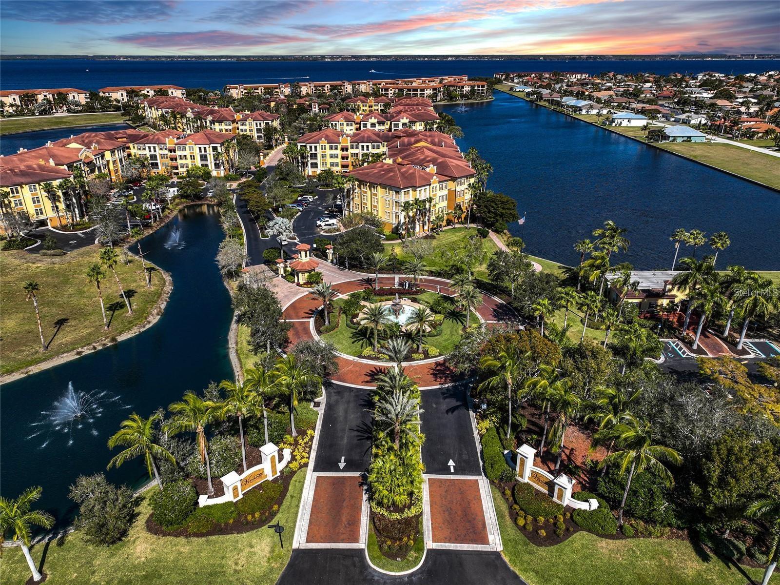 BELLA LAGO/VIVANTE XX - Residential Lease