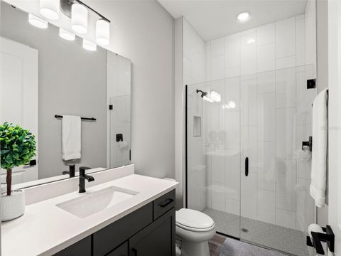 Tiny photo for 16049 Volterra Point, Montverde, FL 34756 (MLS # G5112975)