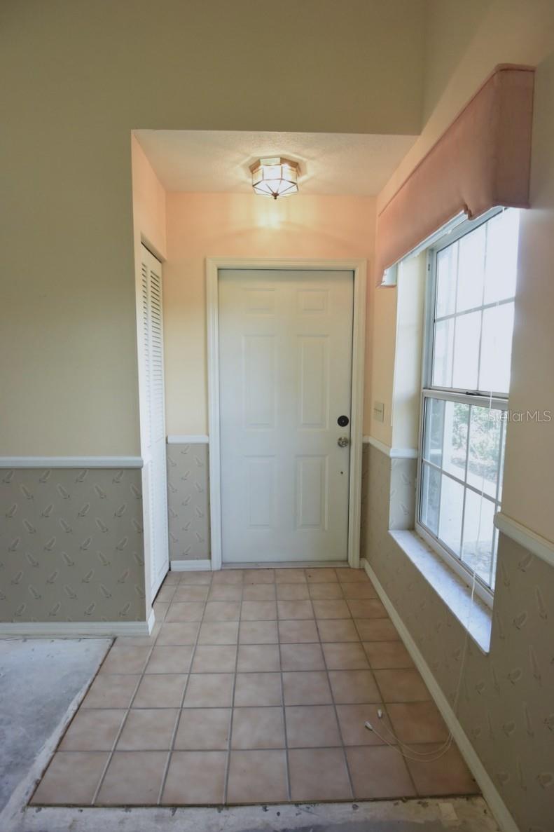 2401 SW 20TH COURT