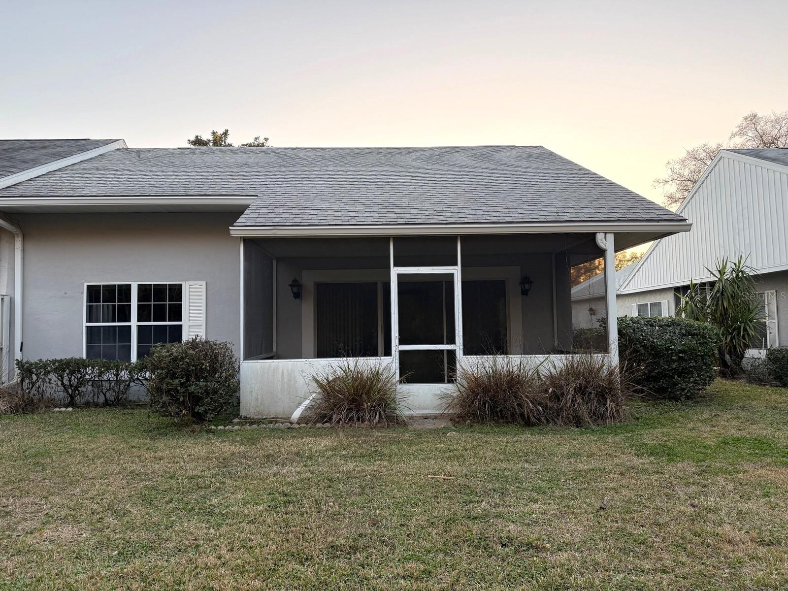 CALA HILLS - Residential