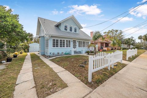 A home in DAYTONA BEACH