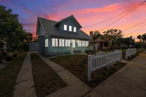 A home in DAYTONA BEACH