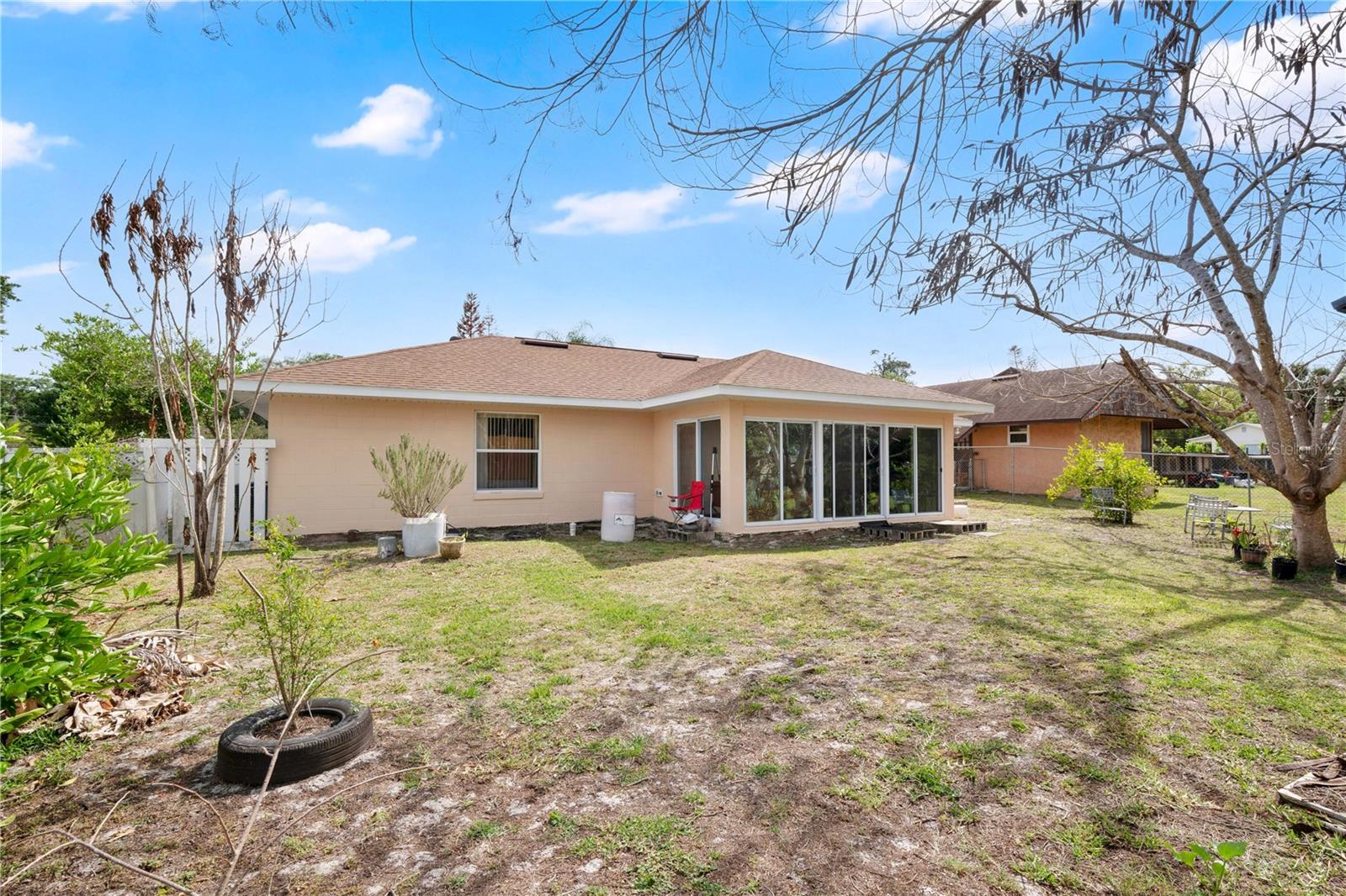 PLANTATION ESTATES UNIT 01 - Residential