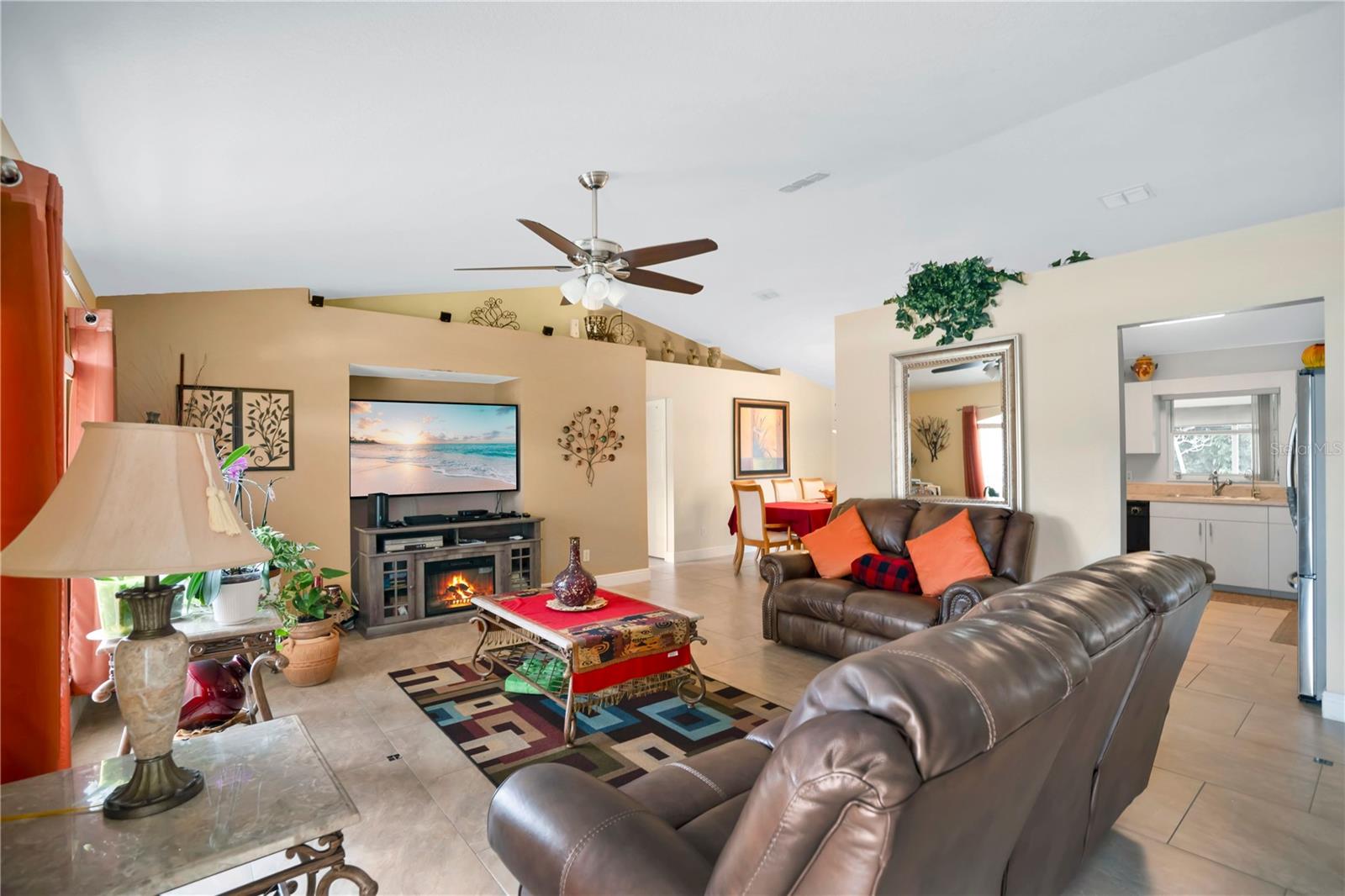 PLANTATION ESTATES UNIT 01 - Residential