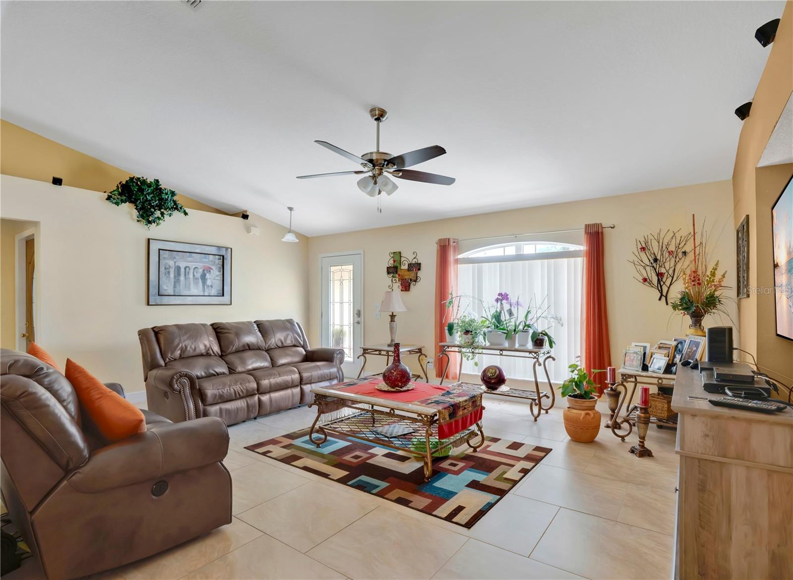 PLANTATION ESTATES UNIT 01 - Residential