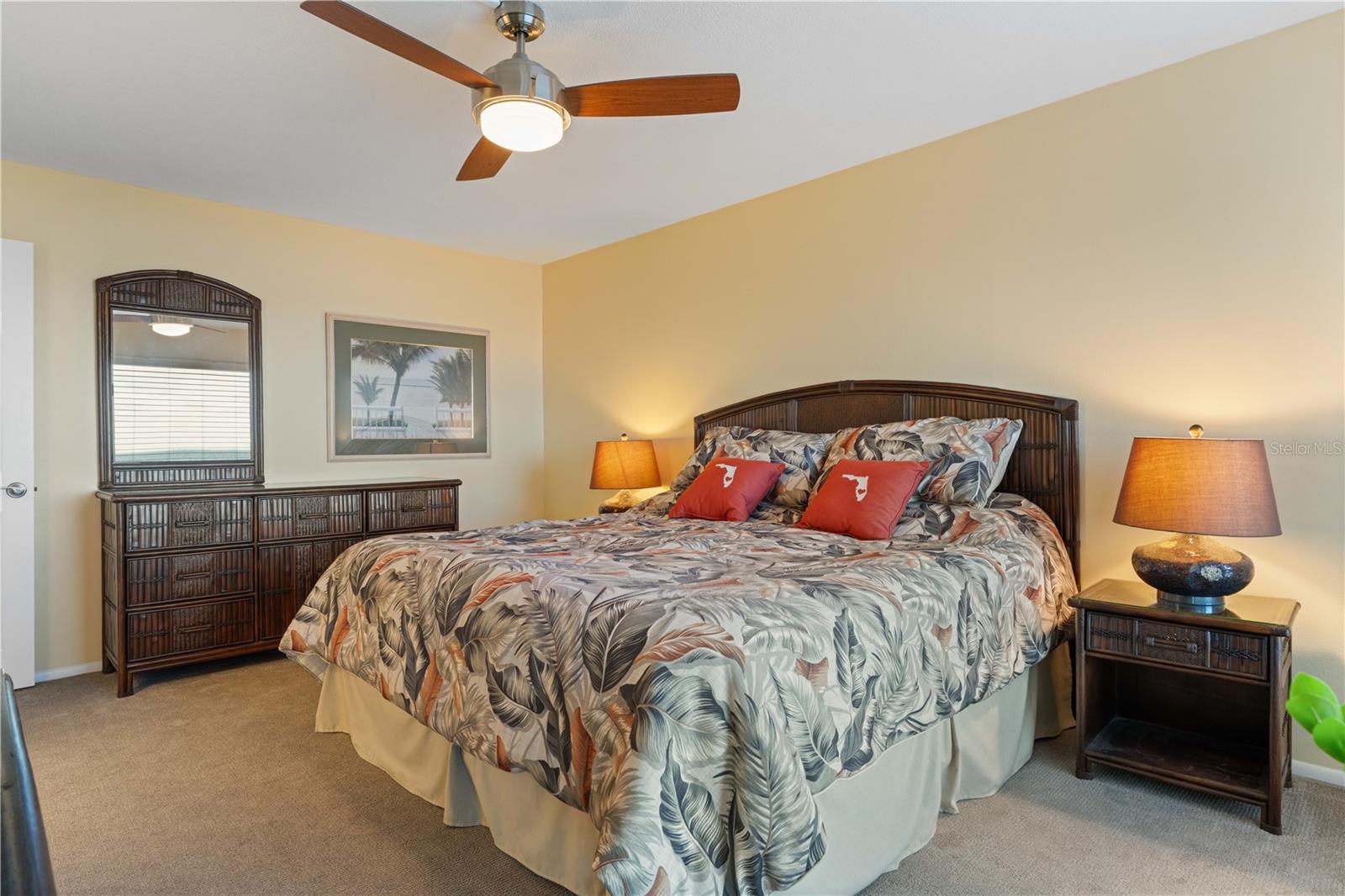 COLONY POINT - Residential