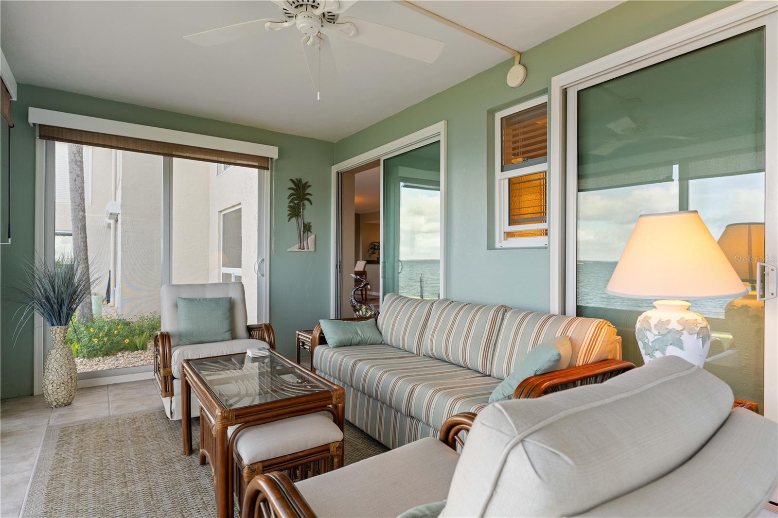 COLONY POINT - Residential