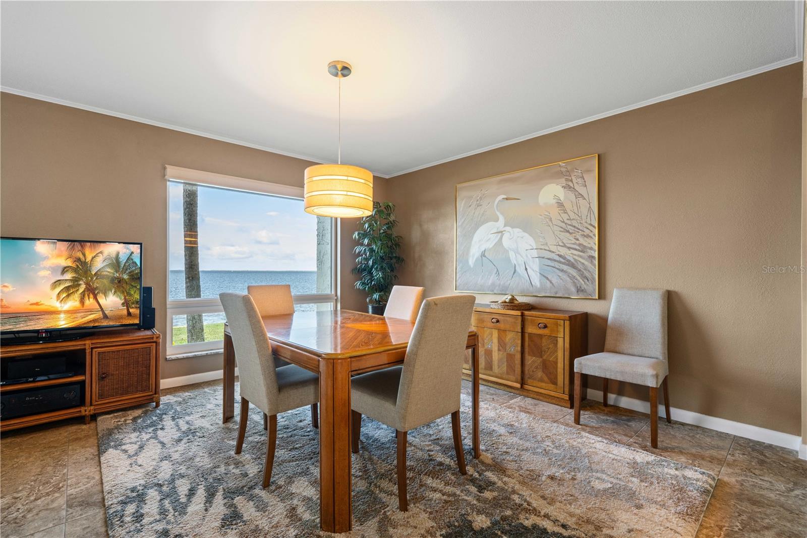 COLONY POINT - Residential