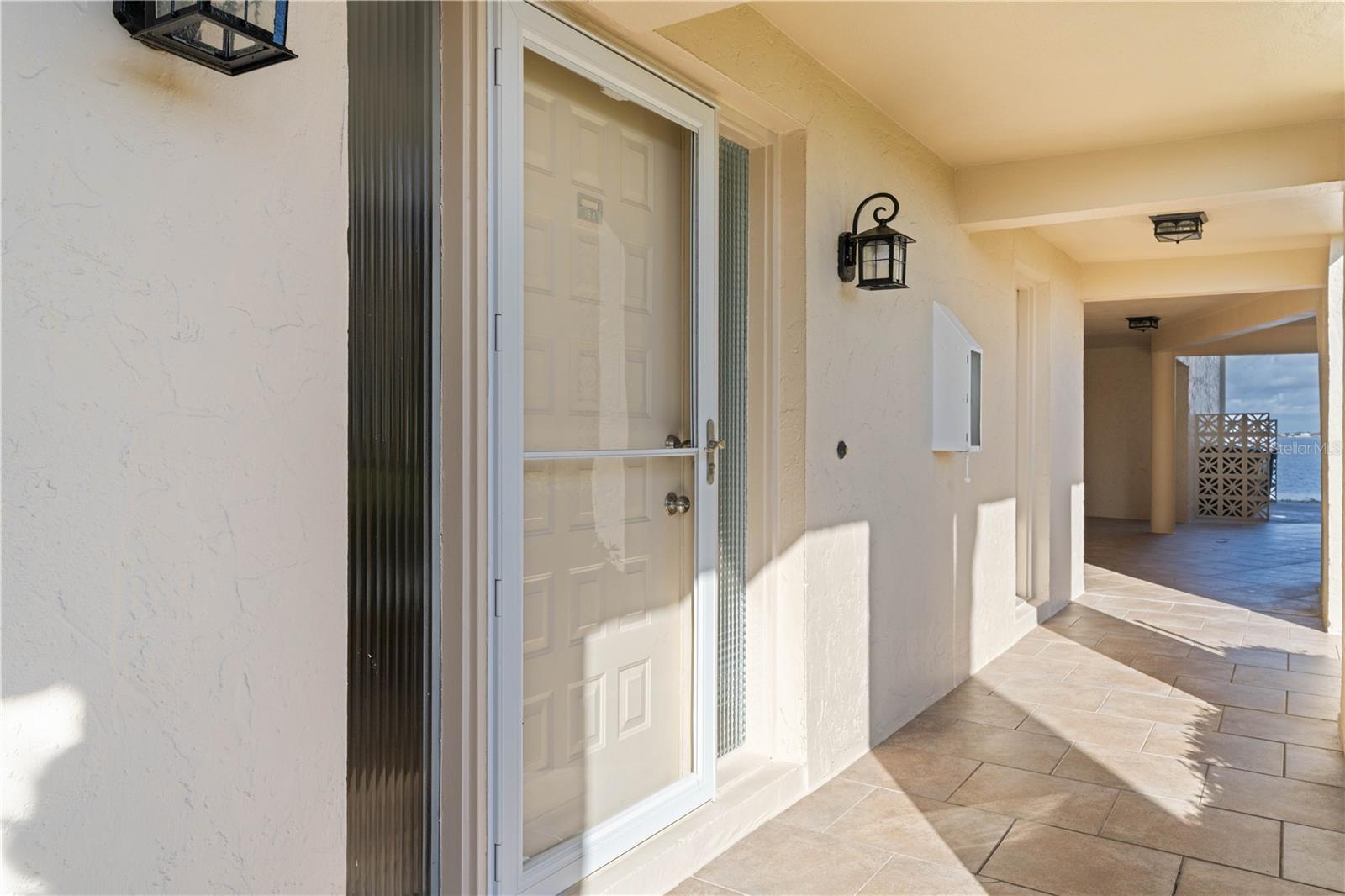 COLONY POINT - Residential