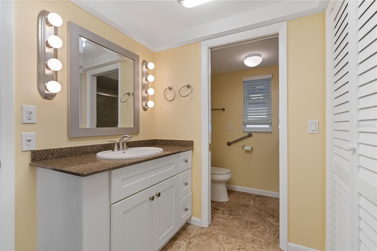 COLONY POINT - Residential