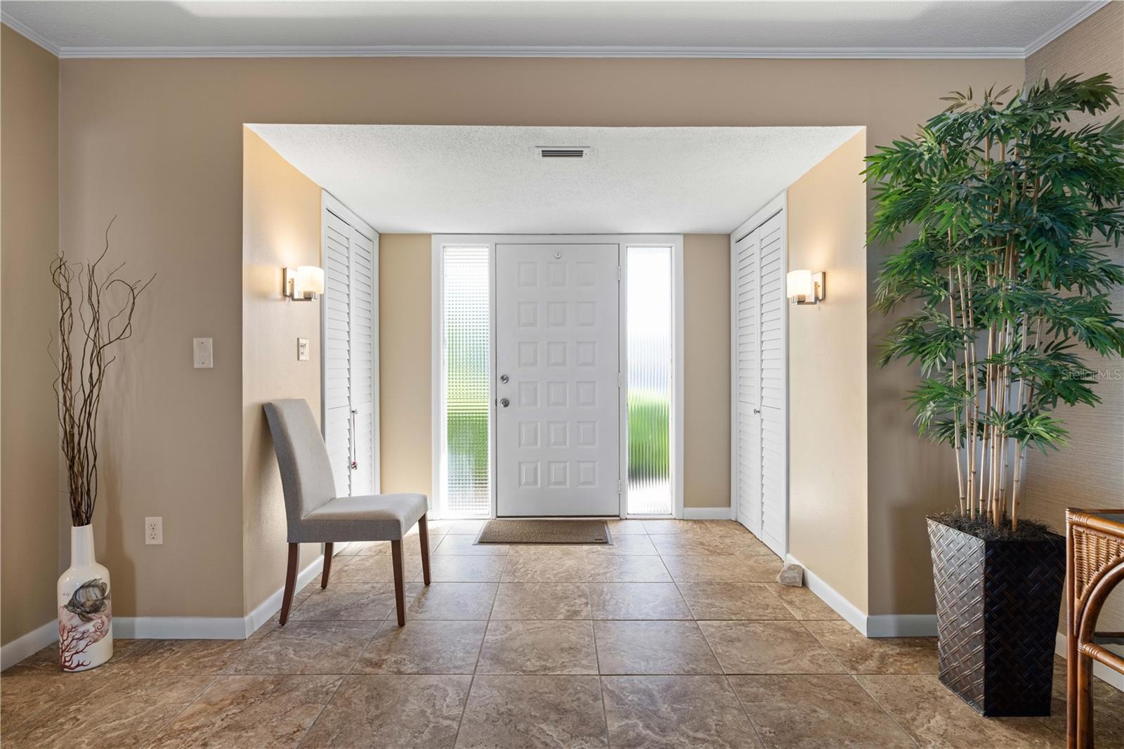 COLONY POINT - Residential