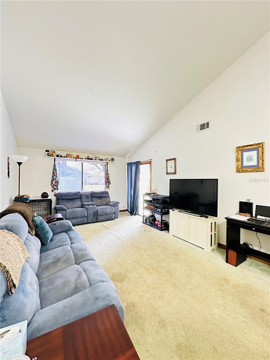 156 LAKEWOOD VILLAGE CIRCLE 156