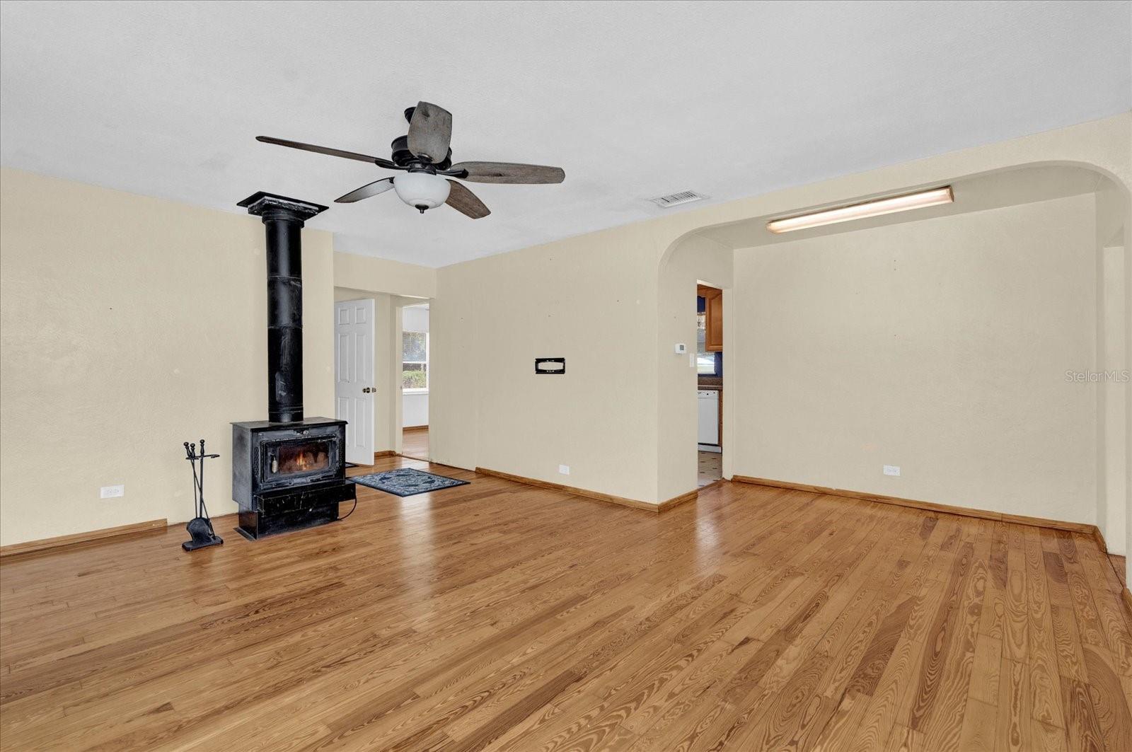320 GRANADA DRIVE